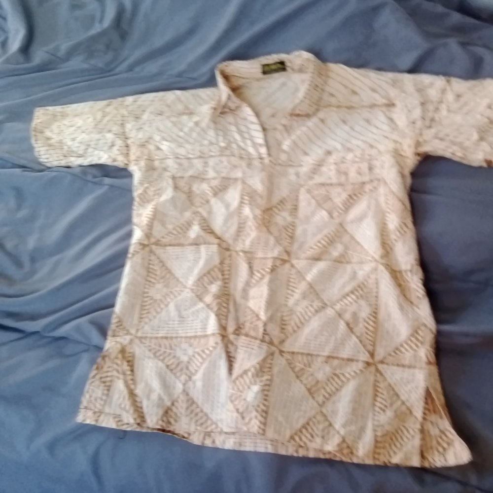 Short sleeve shirt
